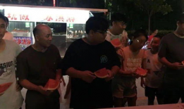 肇庆吃瓜群众网红,肇庆网红“吃瓜群众”现象解析